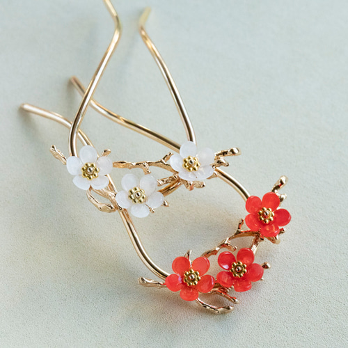 枝に咲く梅の花のかんざし プラバン ヘアアクセサリー 髪飾り 簪 U字