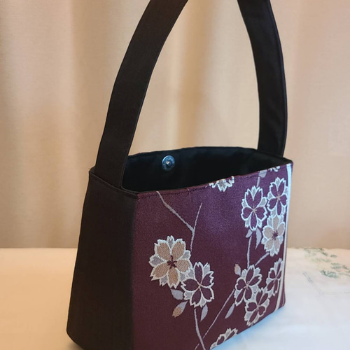 Creema限定♡母の日】和風桜柄かラフル刺繍シルク着物帯のハンドバッグ 