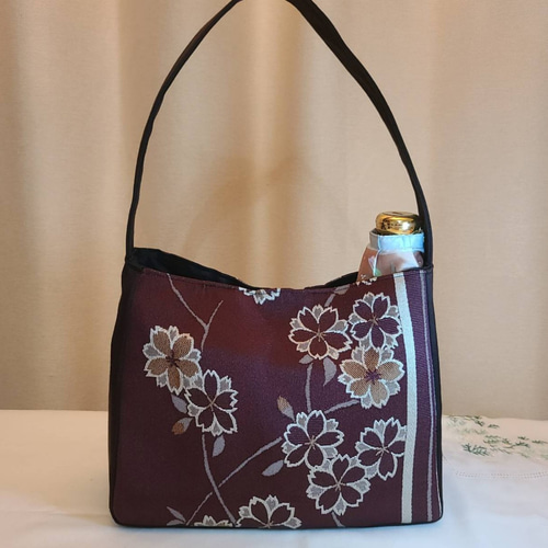 Creema限定♡母の日】和風桜柄かラフル刺繍シルク着物帯のハンドバッグ 