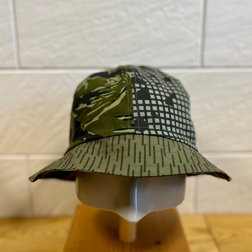 迷彩バケットハット STUSSY 迷彩 バケットハット - メルカリ
