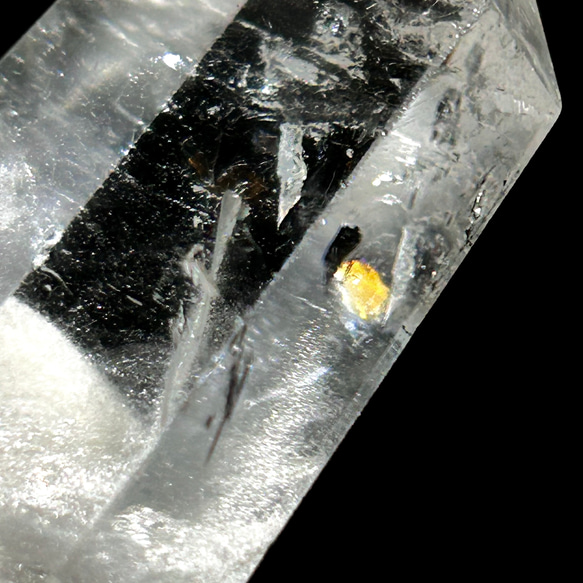 天然石　マニカラン産　ヒマラヤ水晶　ポイント　六角柱　64ｍｍ　天然石インテリアや置物として 5枚目の画像