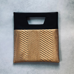 受注製作　Square  Bag   Black×gold 2wayクラッチ　メタルカラー　フォーマル 1枚目の画像