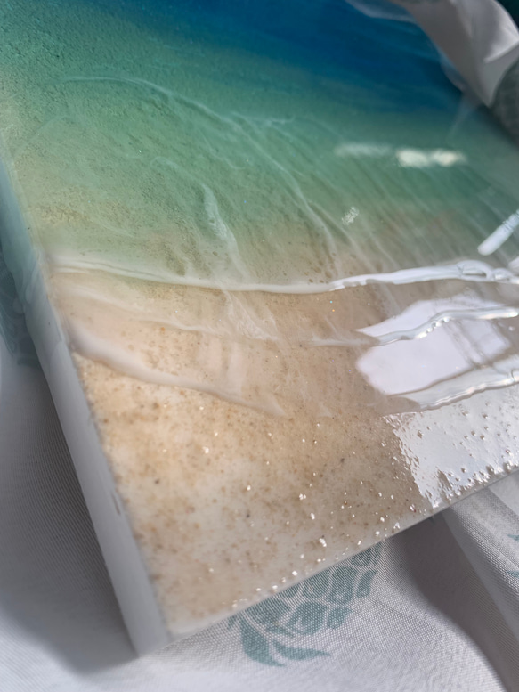 優しく透き通るブルーとエメラルドグリーンの海 3層波 穏やかな気分になれる スクウェアオーシャンレジンアート　.2 7枚目の画像