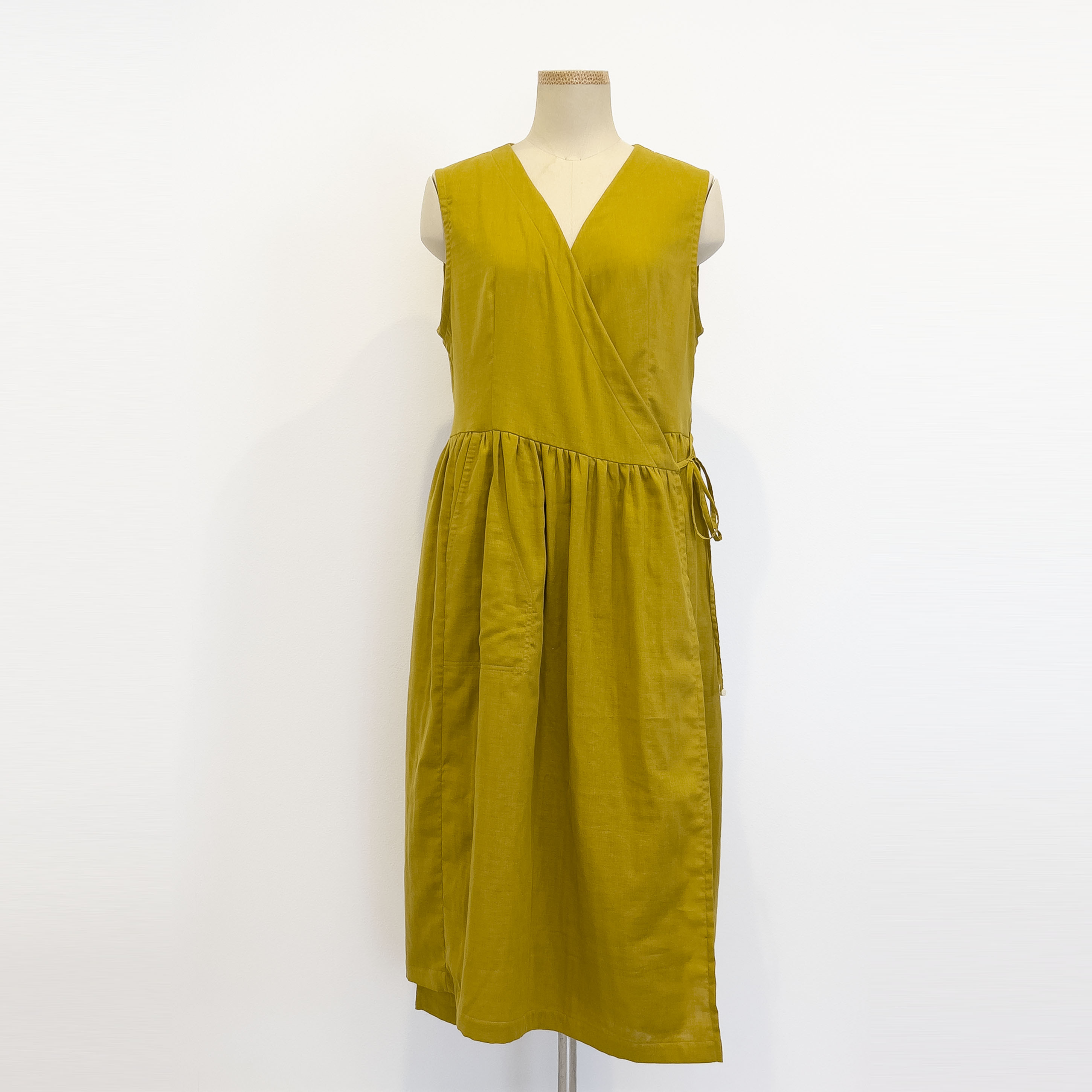 二重ガーゼのカシュクールワンピース(ゴールド)