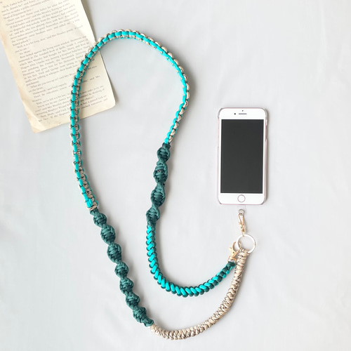 パラコードで作るスマホショルダーストラップ(ダークグリーン