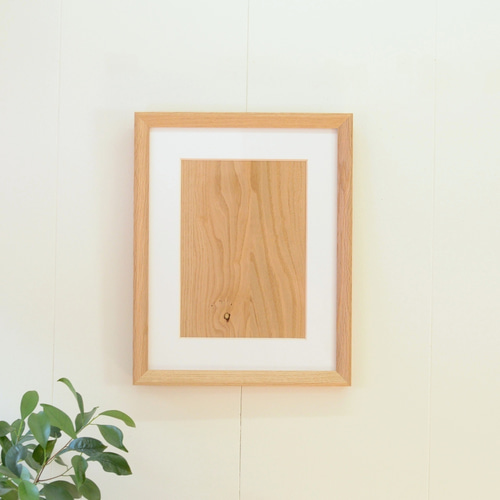 ナラのA4額縁 その他家具 堂谷木工製作所 通販 16445718｜Creema(クリーマ)