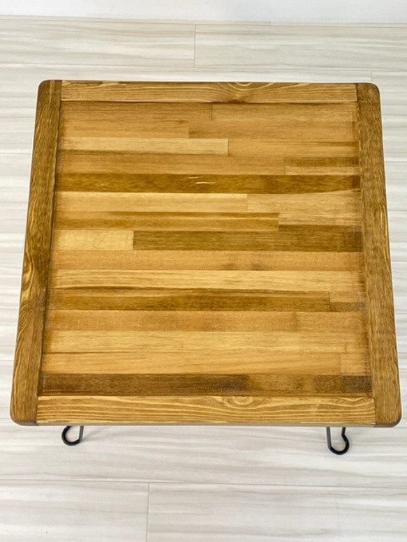 キッズテーブル便利な折畳み脚　(22033) ：素朴でシャビーな仕上がり 5枚目の画像