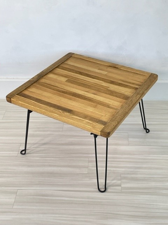 キッズテーブル便利な折畳み脚　(22033) ：素朴でシャビーな仕上がり 2枚目の画像