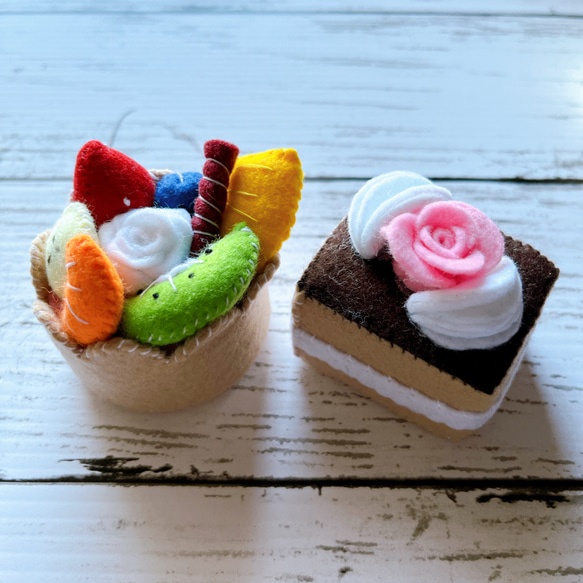 フェルトのケーキ☆フェルトままごと 3枚目の画像