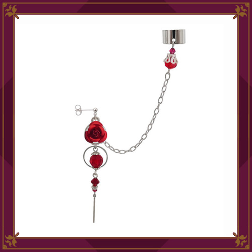 薔薇 バラ ローズ 銀 シルバー 赤 レッド ピアス イヤリング チェーン