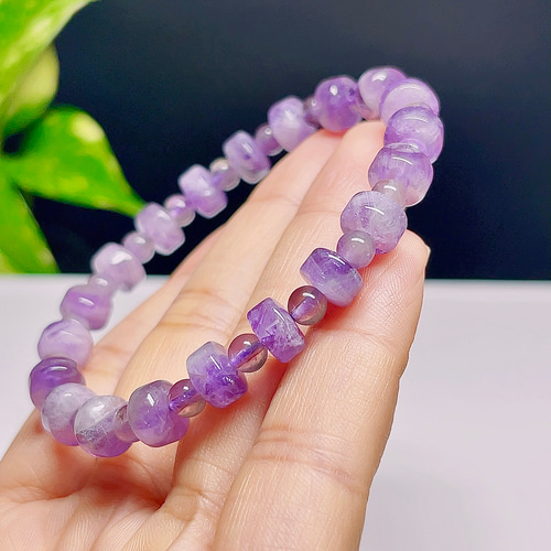 超美品】 アメジスト 紫水晶 ブレスレット 天然石 9 ブレスレット 小魚 