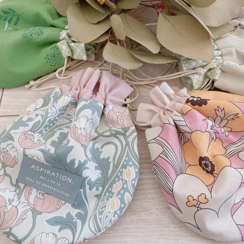 ハンドメイド  フリル付き 丸い巾着袋 mqdefault.jpg