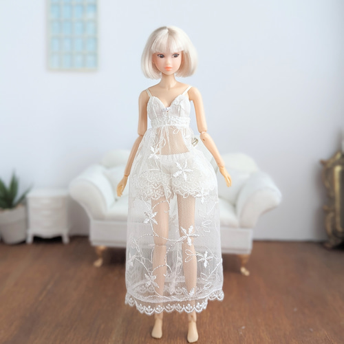 948【momokoDOLL アウトフィット】白のチュールレースのベビードールと