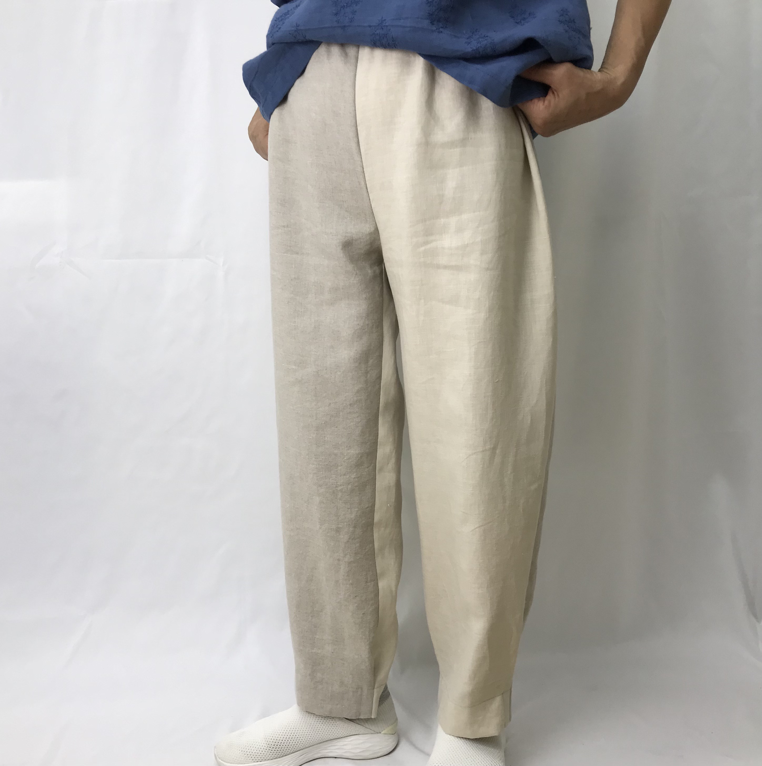リネン 麻 ウエストゴム 裾タック　ワイドパンツ 【生成✖️オフ】