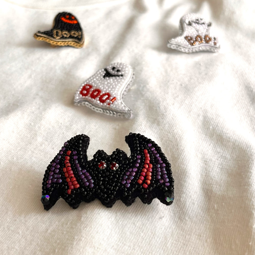 ☆ハロウィン☆コウモリのビーズ刺繍ブローチ ブローチ achiacane