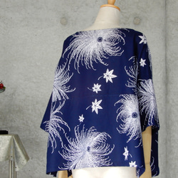 着物リメイク　浴衣のチュニックブラウス/フリーサイズ 　糸菊　 5枚目の画像
