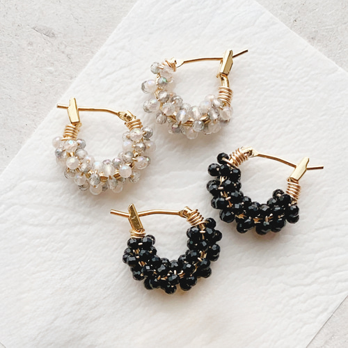 きらめく天然石 ちいさなつぶつぶ フープピアス イヤリング /ブラック