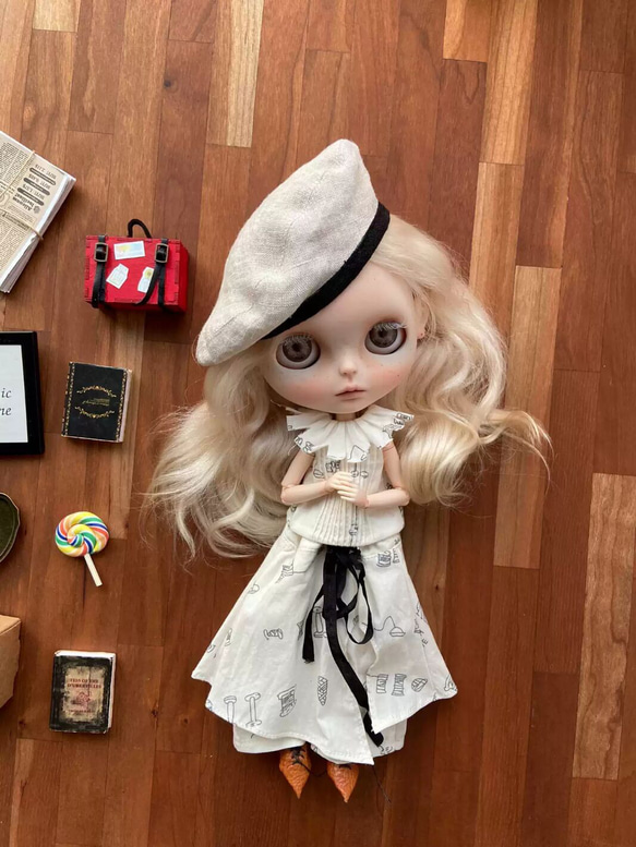 ドール服 アイシードール オビツ22 ブライス Blythe 固い アウト
