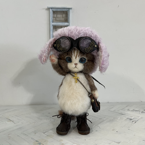 猫のぬいぐるみ 帽子と眼鏡付き 猫のぬいぐるみ 帽子と眼鏡付き