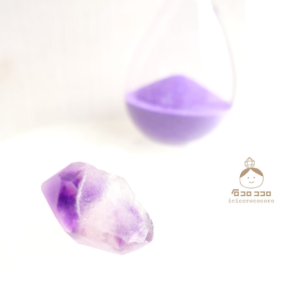 [國內免運費] [獨一無二] 沙漏紫水晶 [A] ◆ 滴答作響的紫色水晶 ◆ 摩洛哥直接進口 [可愛礦物標本] 第6張的照片
