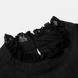 黑色 法式復古少女蕾絲花邊襯衫 立領泡泡袖宮廷風春秋裝上衣 第4張的照片