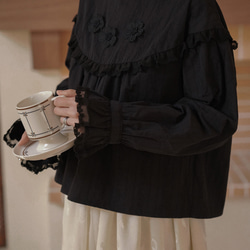 黒のフレンチ レトロ ガール レース シャツ スタンドカラー パフ スリーブ コート スタイルの春と秋のトップ 12枚目の画像