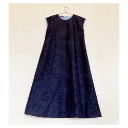 着物リメイク◇濃藍手織り紬のフレンチスリーブAラインワンピース 11枚目の画像