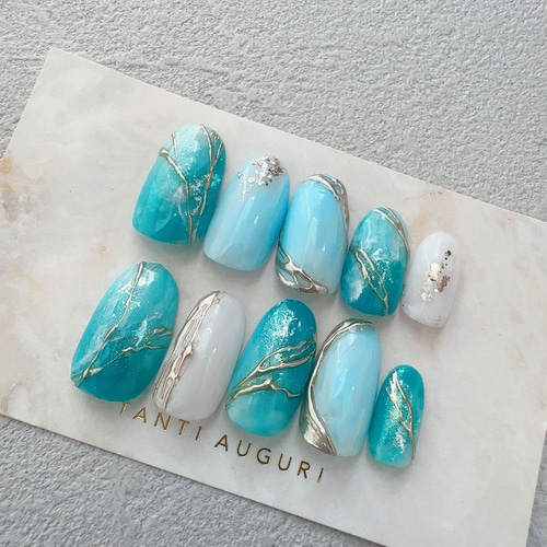 ターコイズグリーン ネイルチップ マリン 海 夏 水色系 青 乳白色 付け
