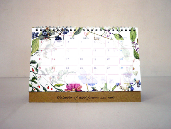 2024 卓上カレンダー 【 Calendar of wildflowers and nuts 】 8枚目の画像