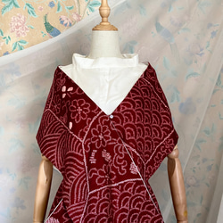 バイイーコネクト様ご予約　深い赤　秋色　総絞り　絹裏地付きギャザースカート＆ストール　　着物リメイク 3枚目の画像