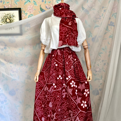 バイイーコネクト様ご予約　深い赤　秋色　総絞り　絹裏地付きギャザースカート＆ストール　　着物リメイク 5枚目の画像