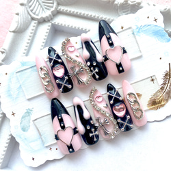 ネイルチップ　黒　ピンク　スキニーオーバル　地雷　サブカル　量産型　オーダー 19044c173fcf21113d9b1f1e1d1bad