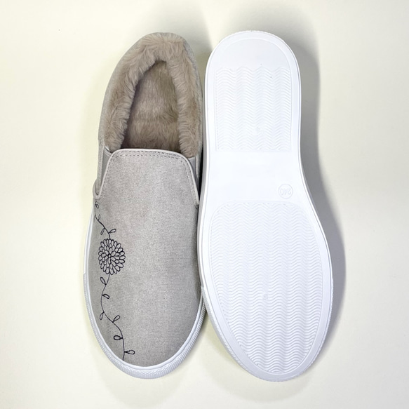單色花雙色圍巾懶人鞋（淺灰色）22.5cm～24.5cm 裡面有溫熱的圍巾♪ 第6張的照片