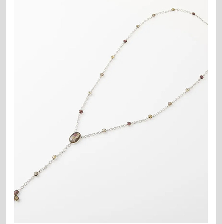 Viburnum Rosario Necklace (Long)