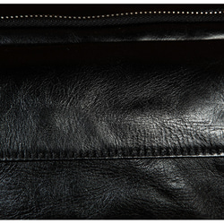 【秋新商品は期間限定で低価格です】純手作りの革メッセンジャーバッグ 15枚目の画像