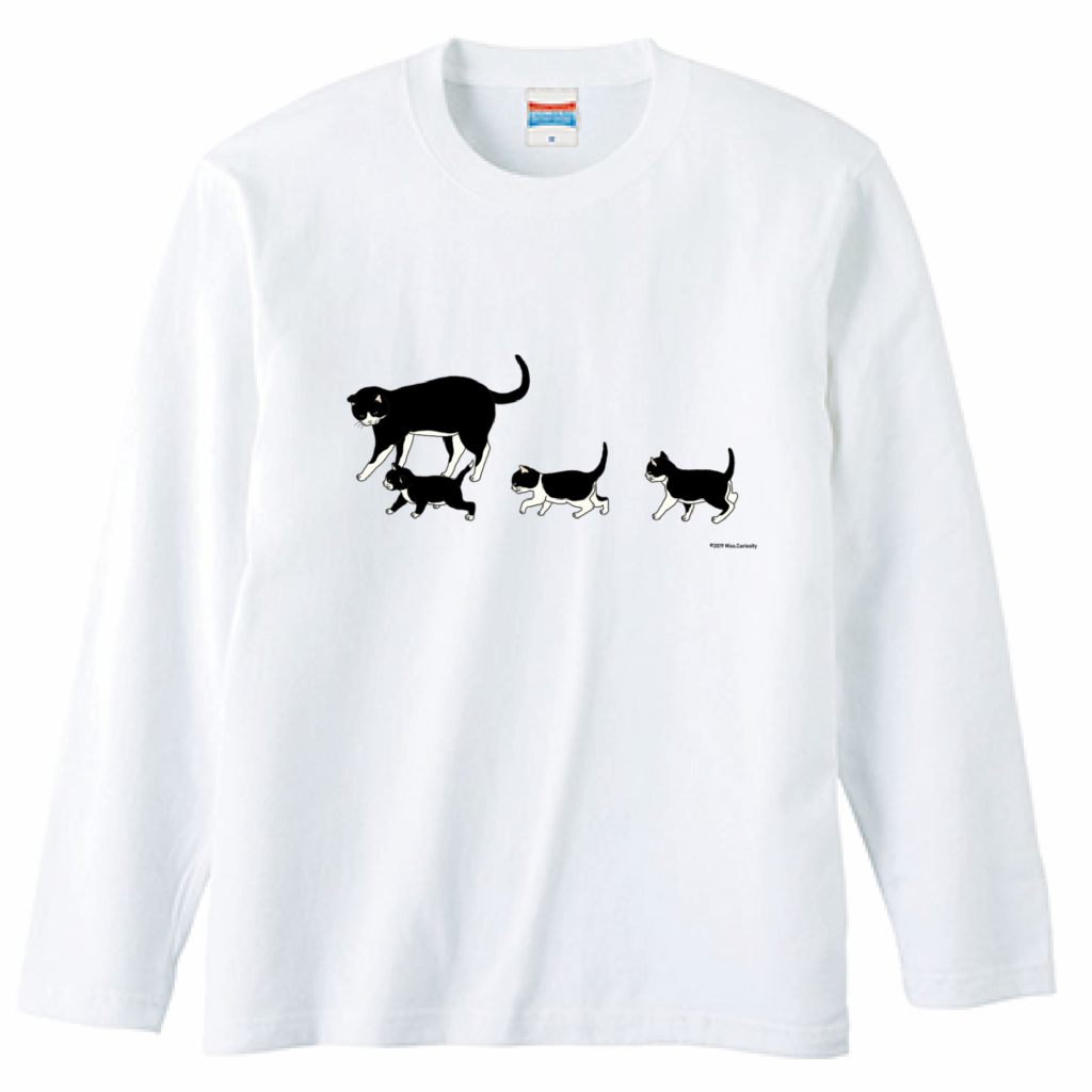 長袖Tシャツ　猫の家族