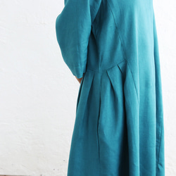 亞麻 3/4 袖側褶連身裙，修長外觀（綠松石色）OP37。 第8張的照片