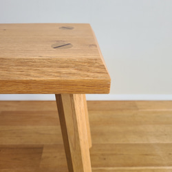 【1点のみ】耳付きタモ一枚板スツール　無垢　木製　天然　八角形　ナチュラル　シンプル　椅子　いす　サイドテーブル　ミニ　 8枚目の画像