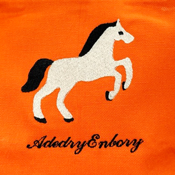 【特別セール限定】【送料無料】馬の刺繍のキャンバスデイリーミニトートバッグ 2枚目の画像