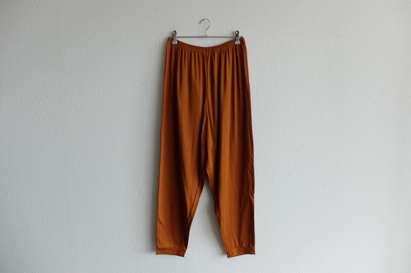 yohaku Dubai 長褲 | 絲光光滑淺棕色 | 男女通用 1 號 第1張的照片