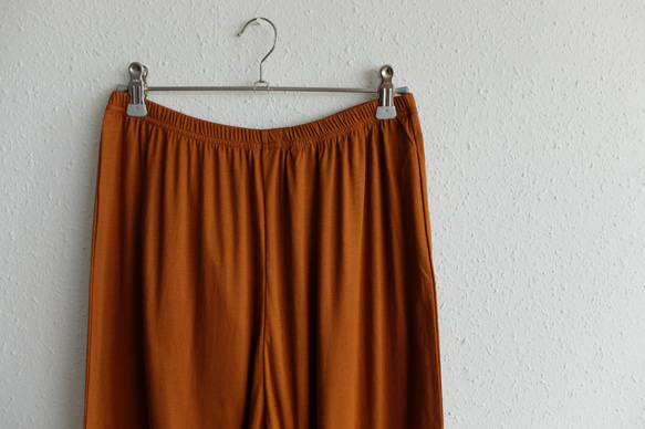 yohaku Dubai 長褲 | 絲光光滑淺棕色 | 男女通用 1 號 第2張的照片