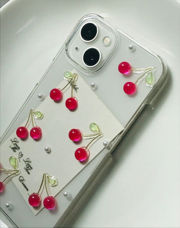 ぷっくりさくらんぼのiPhoneケース 3枚目の画像