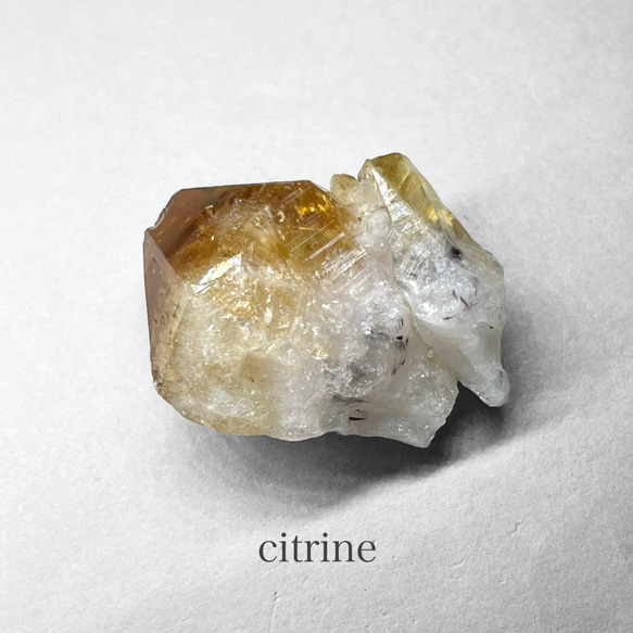 Citrine / シトリン原石 4 ( レッドゲーサイトあり ) 1枚目の画像