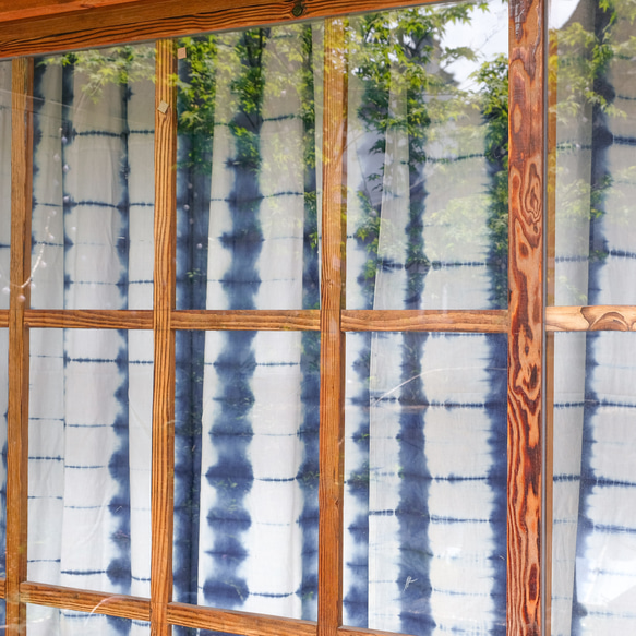 竹影手染め青染め純綿カーテン ドアカーテン オリジナルデザイン 天然草染め オーダーメイド 完成カーテン 3枚目の画像