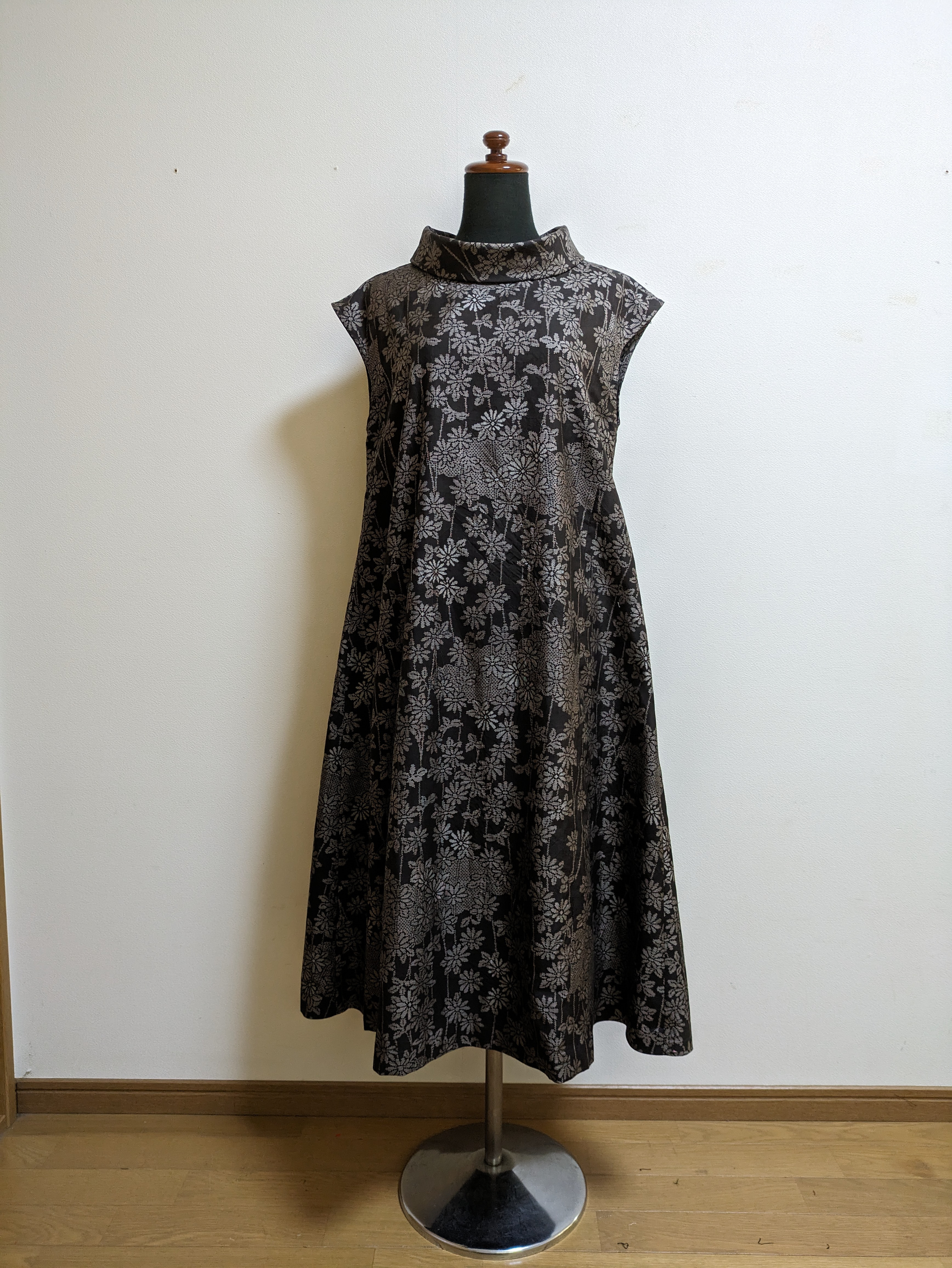 SOLD　着物リメイク　ワンピース　大島紬　M