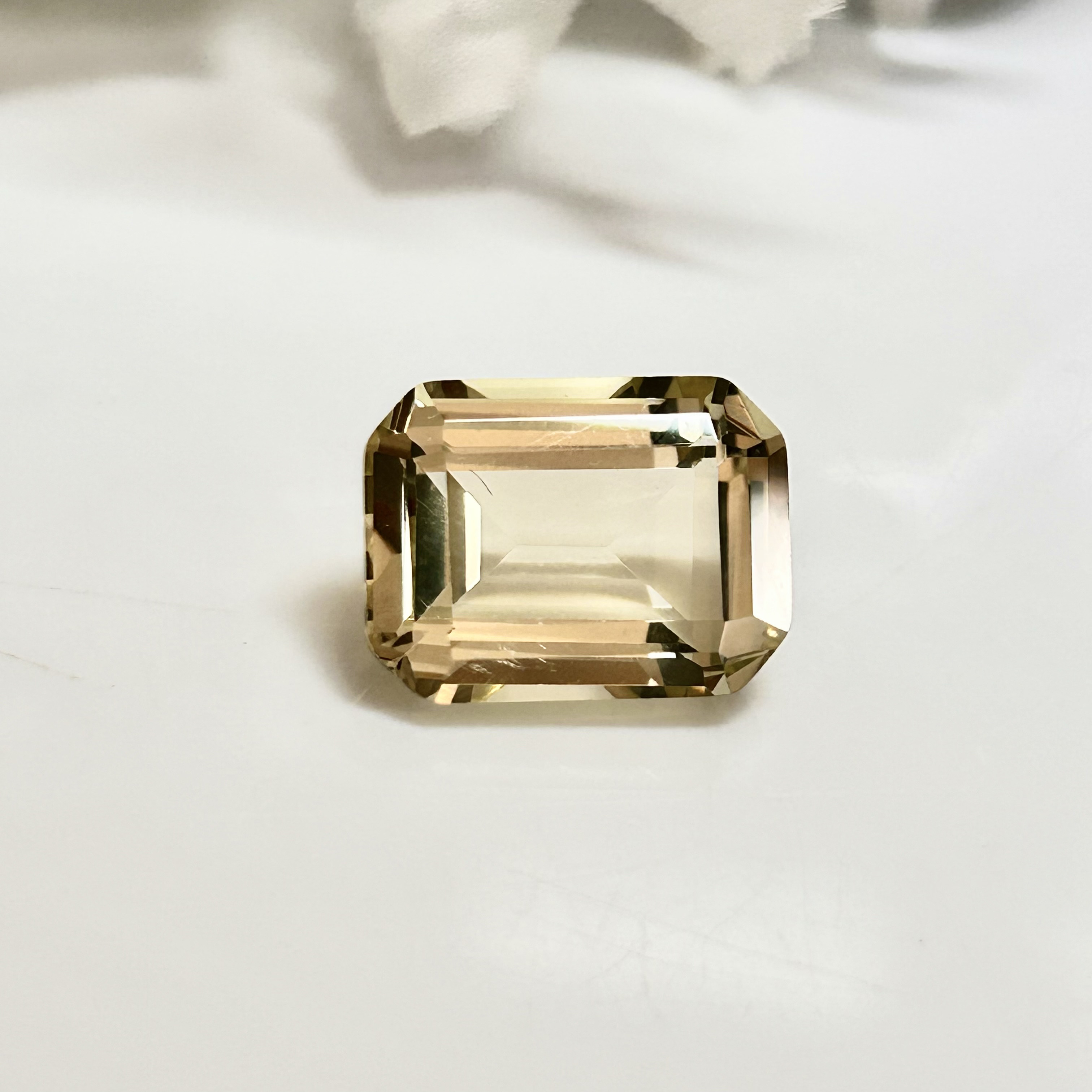 レモンクオーツ 多面カット ルース レモンクオーツ 多面カット ルース