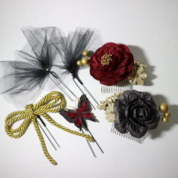 【牡丹と薔薇と蝶】赤　黒　正絹つまみ細工の髪飾り　成人式　卒業式　結婚式 6枚目の画像