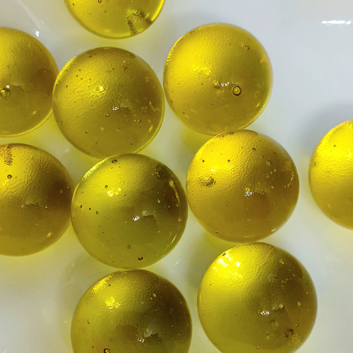 ビー玉 81fQNbHQJpL._UF350,350_QL50_.jpg