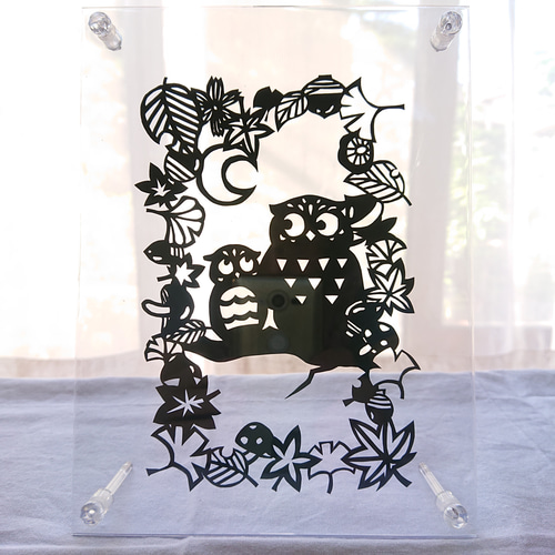 秋のリース～梟と紅葉～【切り絵】 切り絵 ななぱん 通販 16454287