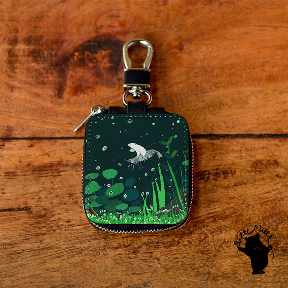 受注製作 目薬ポーチ＊目薬入れ イヤホンケース ピルケース＊レザー 革 皮＊シロクマ 2枚目の画像